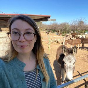 Meet your Posher, Jillian